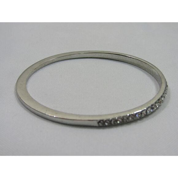 Silver Tone Clear Rhinestone Bangle Wrist Bracelet 8 1/4 Y2K Minimalist Neutral - Picture 4 of 6